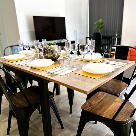 Paradigm Court, Modern 2-Bedroom Apartment F2, อ็อกซ์ฟอร์ด ภายนอก รูปภาพ